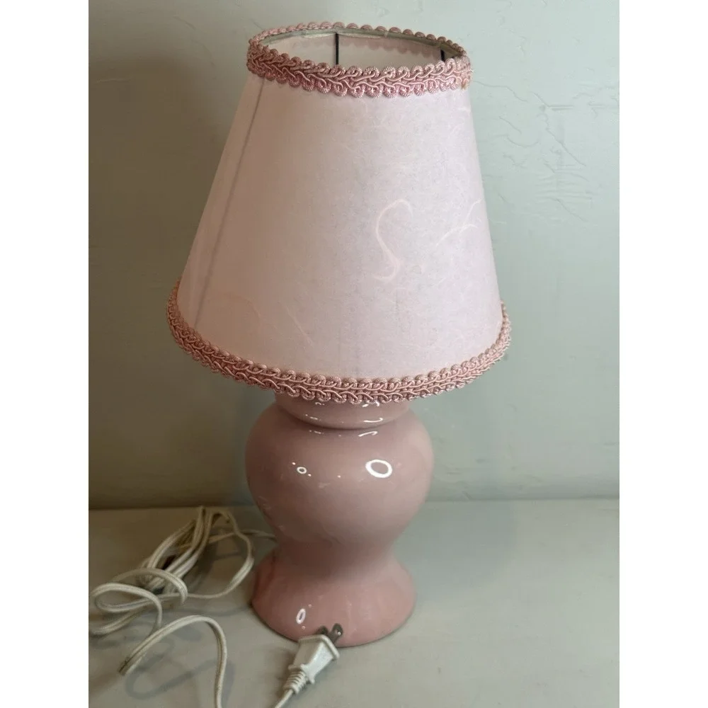 Vintage 80s 90s Millennial Pink Ceramic Table Lamp Ginger Jar Shabby Chic Light